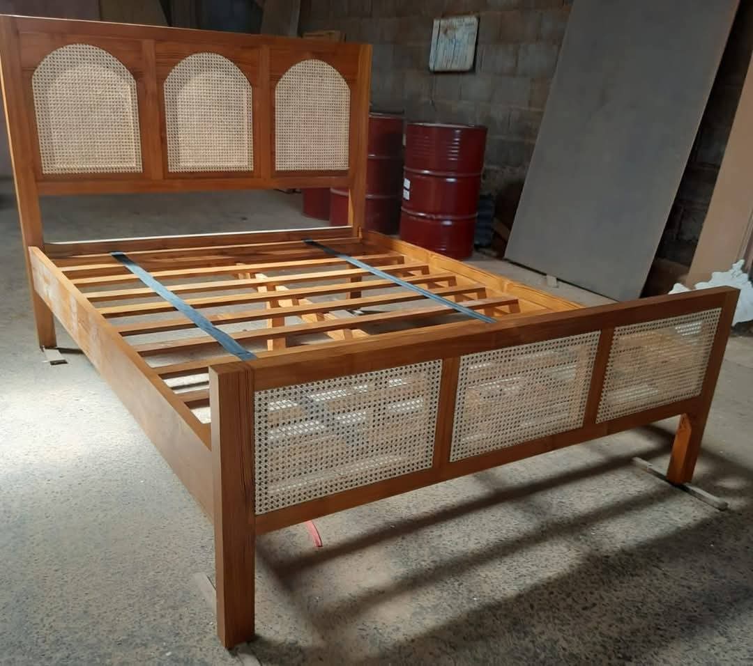 BEDS & BEDROOM SRJ-BED-02