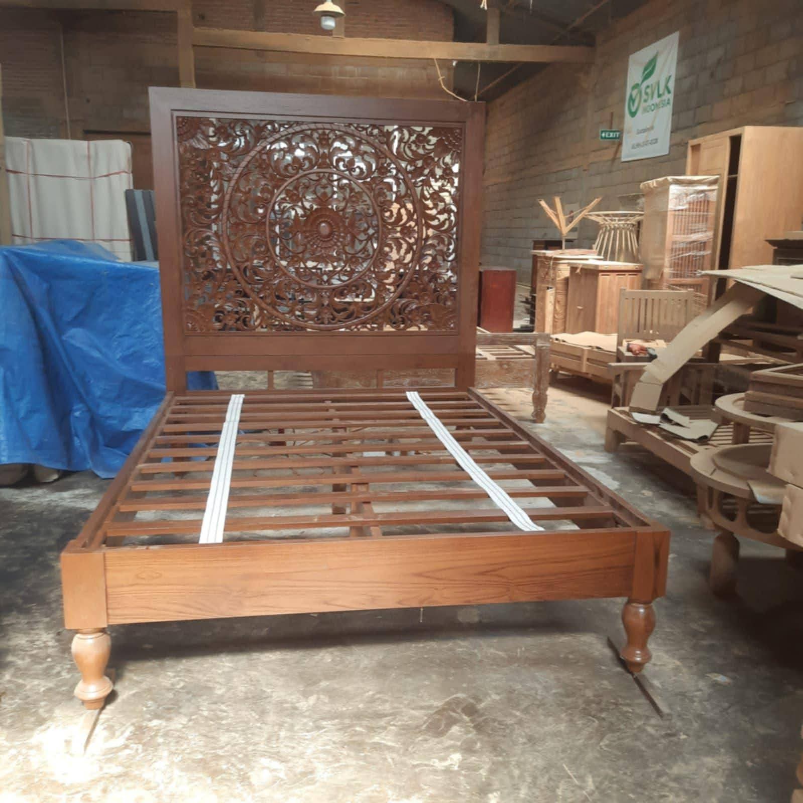 BEDS & BEDROOM SRJ-BED-05