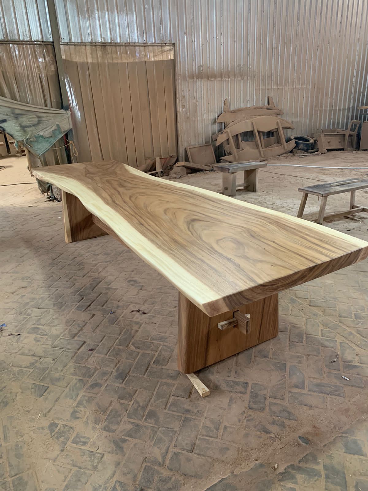 TABLES & DESKS SRJ-TAB-09